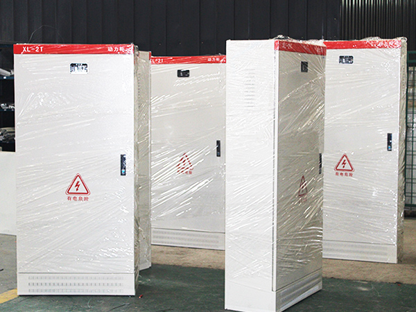 鑫川電分享動(dòng)力配電箱常見(jiàn)的故障及解決方案